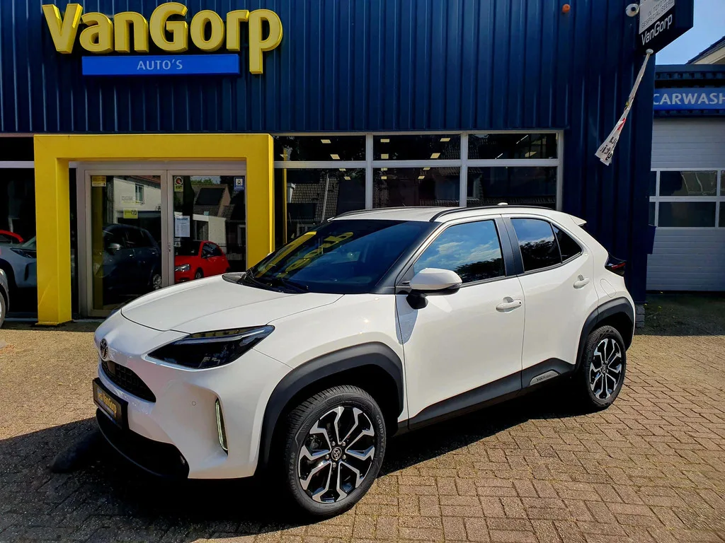 Toyota Yaris Cross (2025) — foto 1