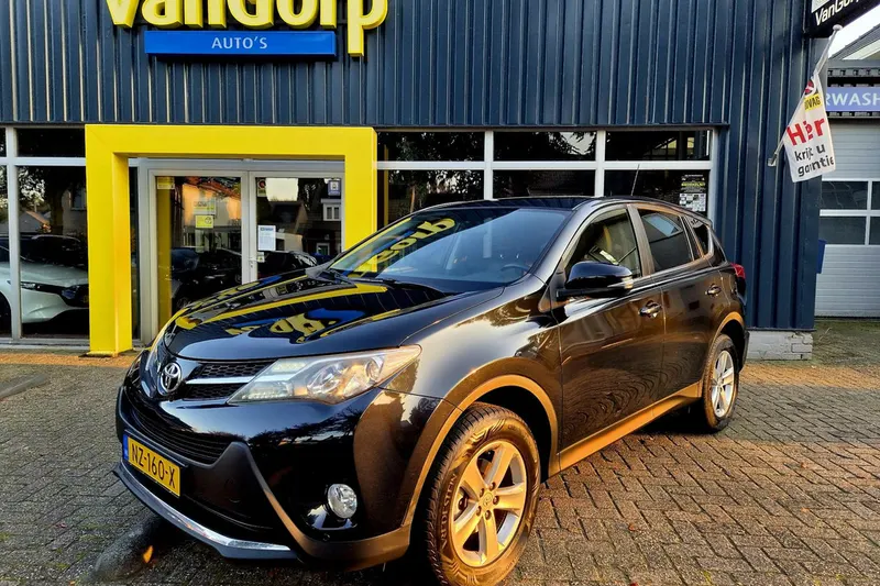 Toyota RAV4 (2014)