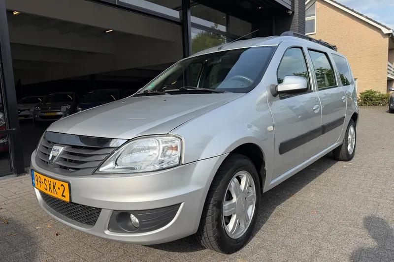 Dacia Logan MCV (2012)
