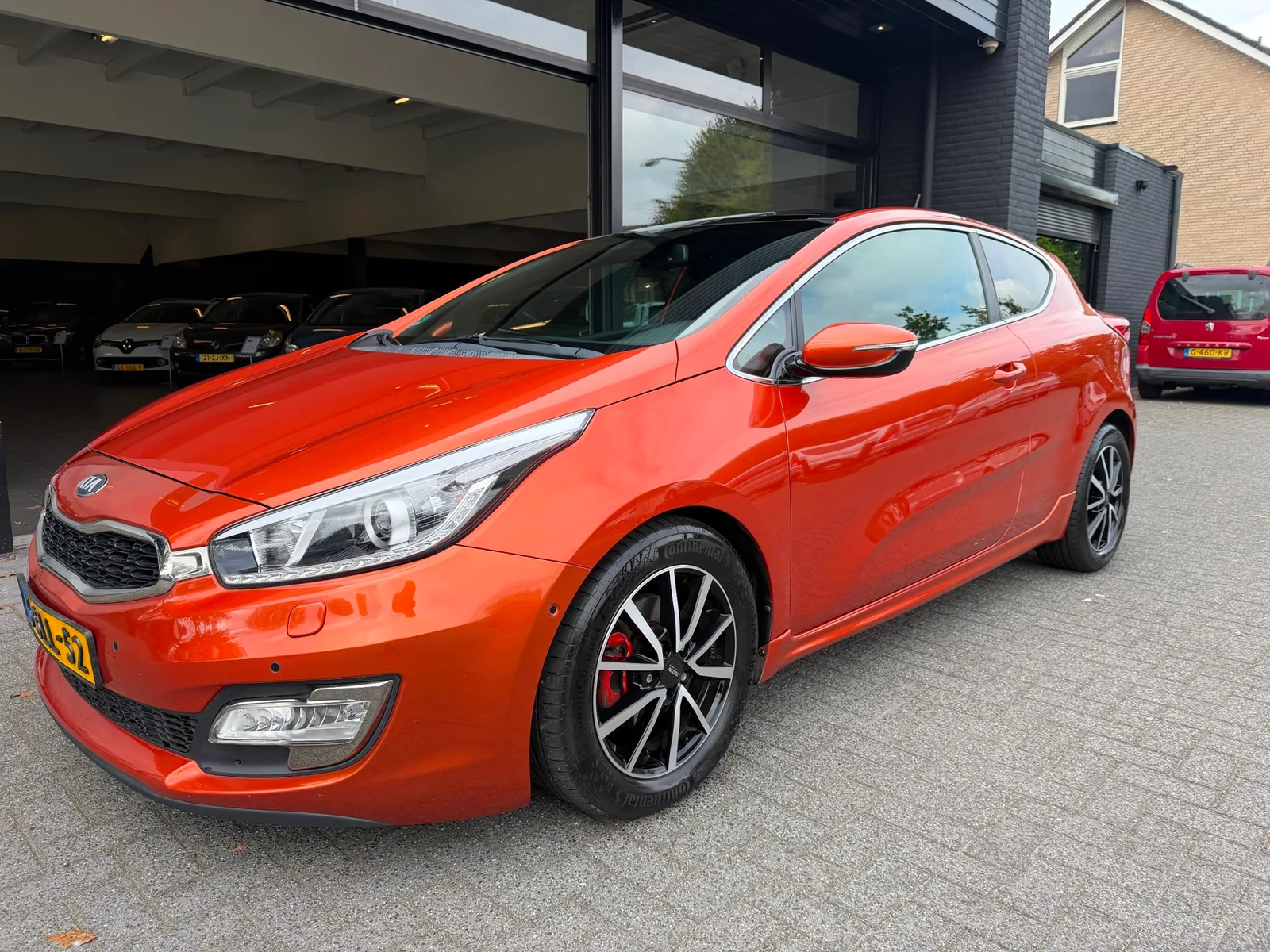 Kia ProCeed (2013) — foto 1