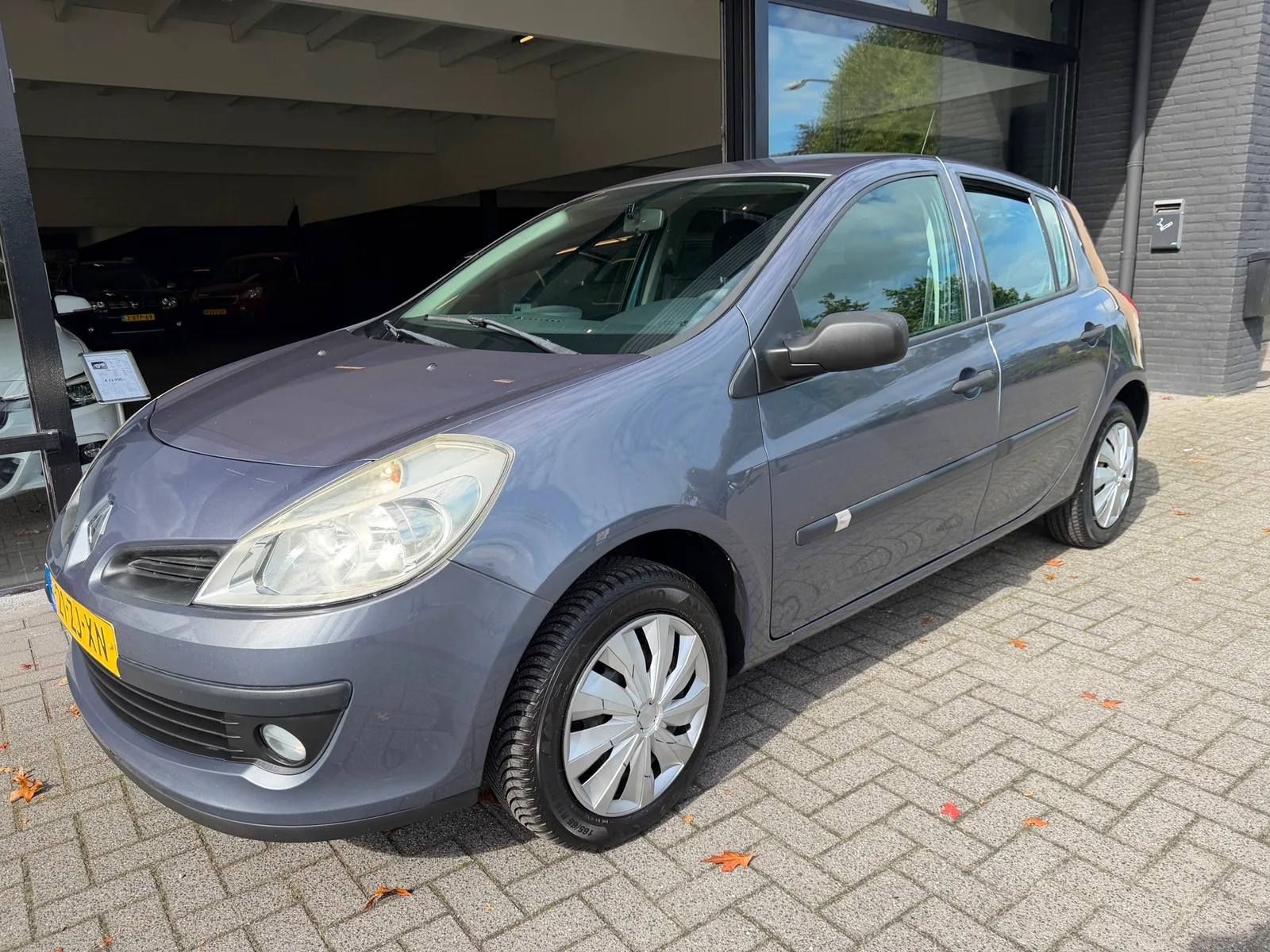 Renault Clio (2008) — foto 1