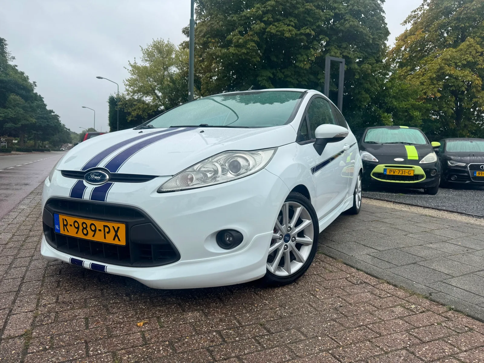 Ford Fiesta (2011) — foto 1