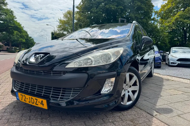 Peugeot 308 (2009)