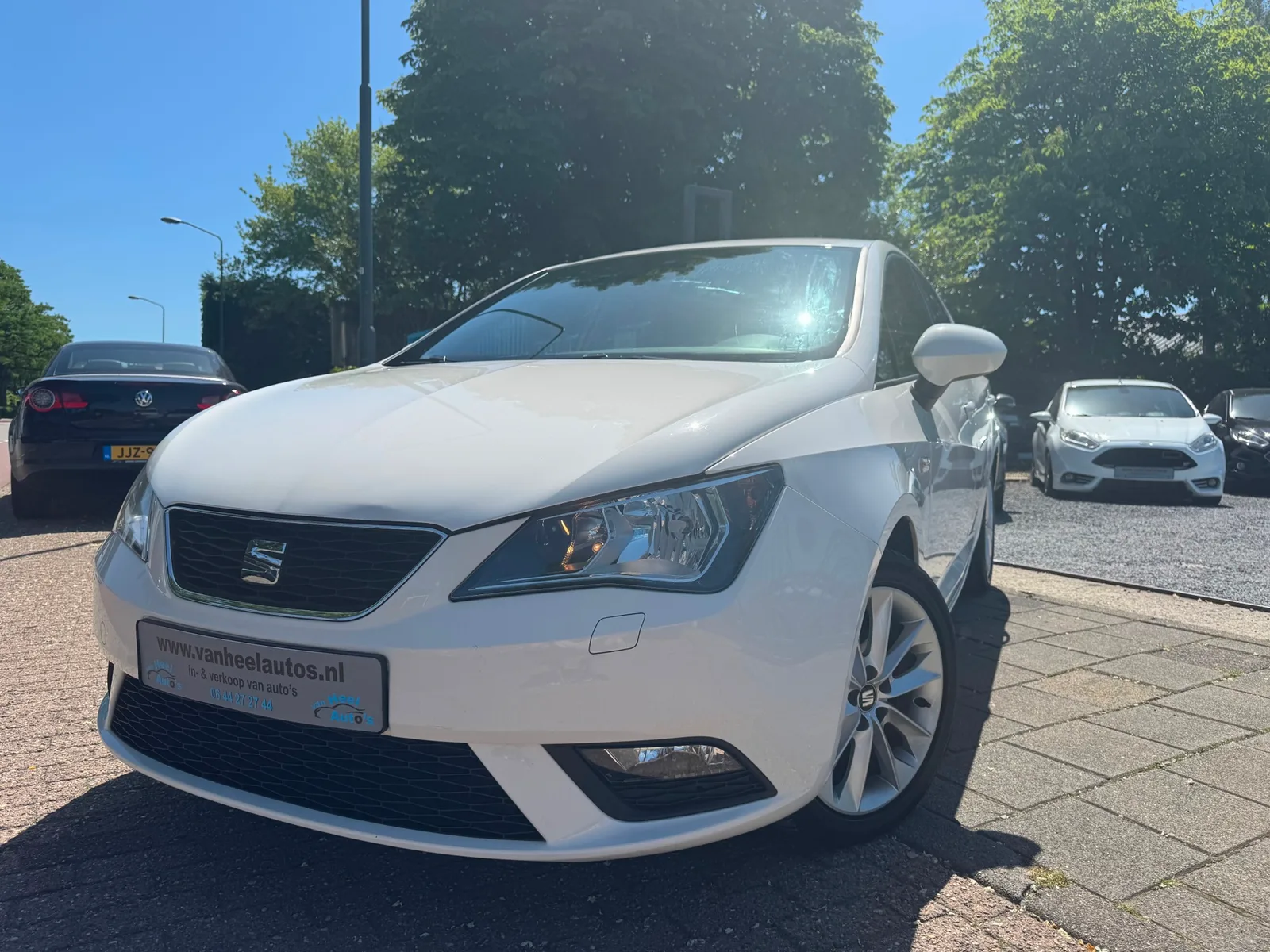 SEAT Ibiza (2015) — foto 1