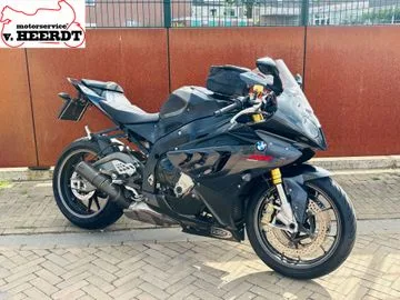 BMW S 1000 RR (2010) — foto 1