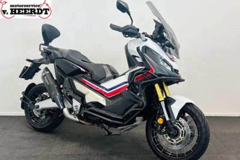 Honda X ADV (2017)