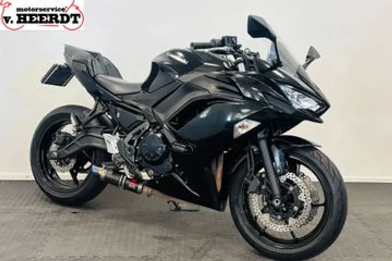Kawasaki Ninja 650 (2021)