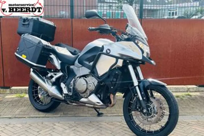 Honda VFR 1200 X Crosstourer (2014)