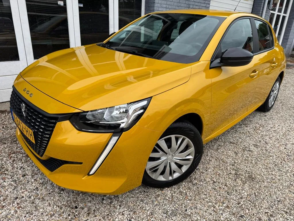 Peugeot 208 (2022) — foto 1