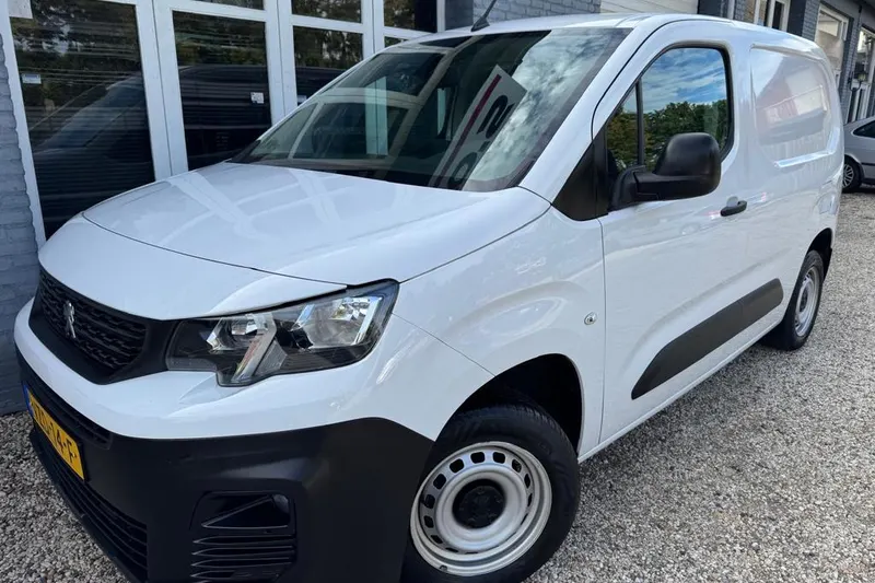 Peugeot Partner (2023)
