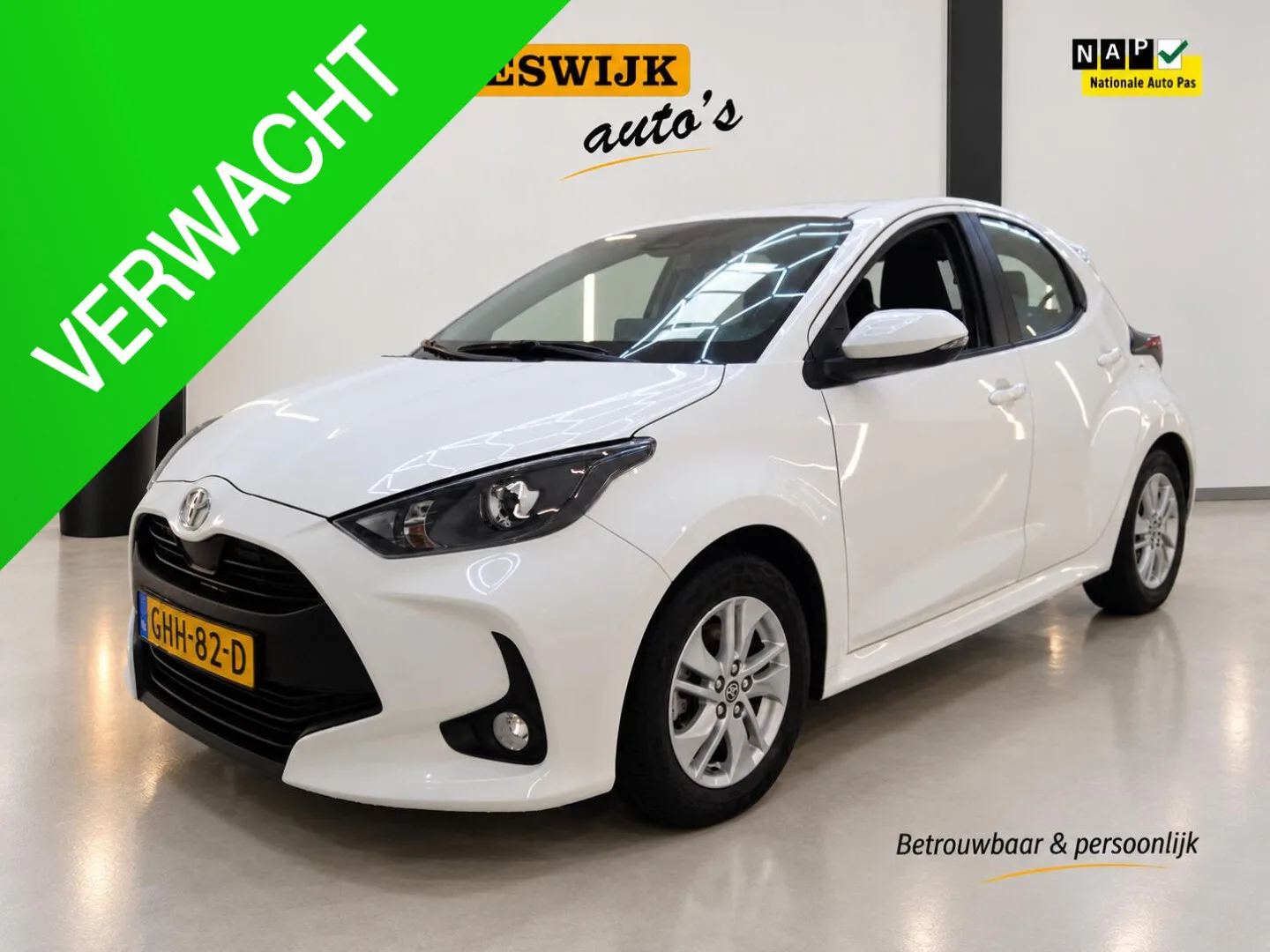 Toyota Yaris (2024) — foto 1