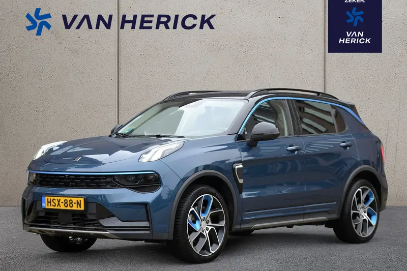 Lynk & Co 01 (2022)