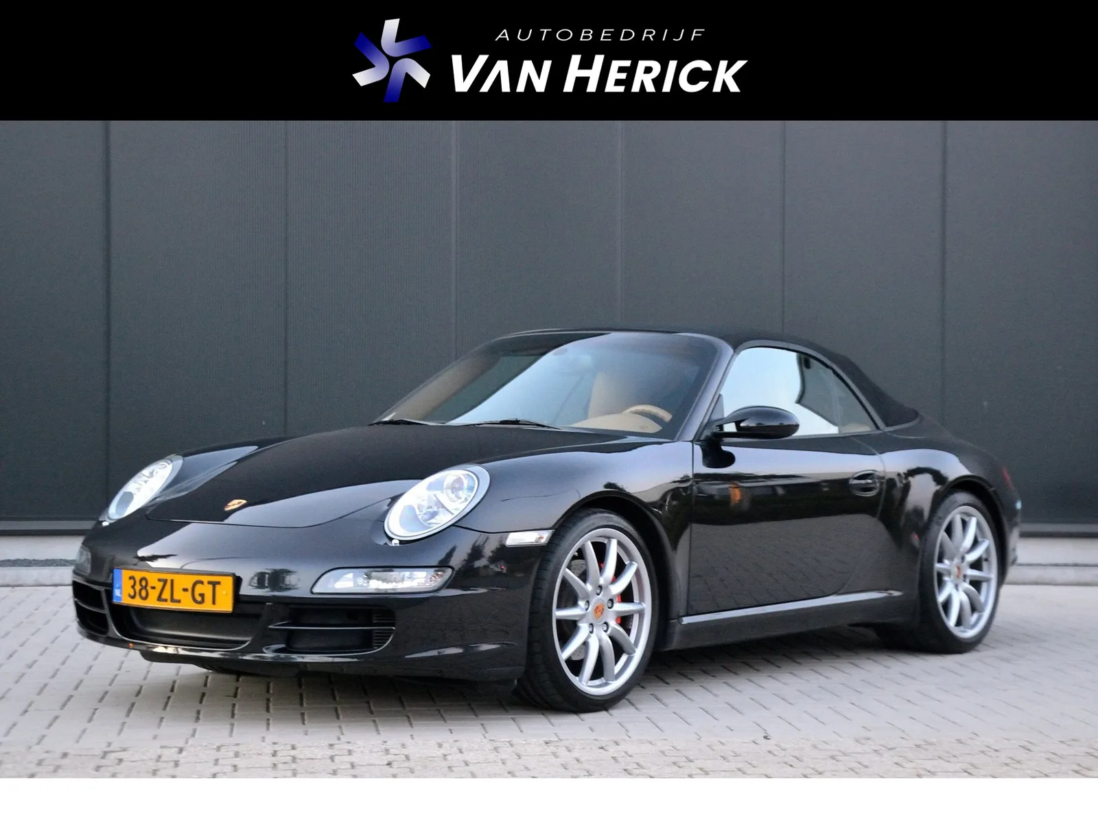 Porsche 911 (2005) — foto 1