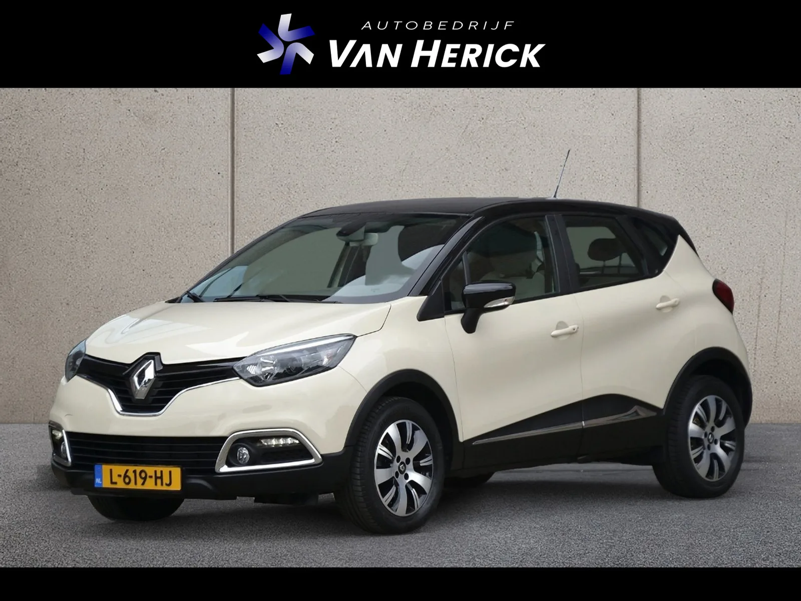 Renault Captur (2016) — foto 1