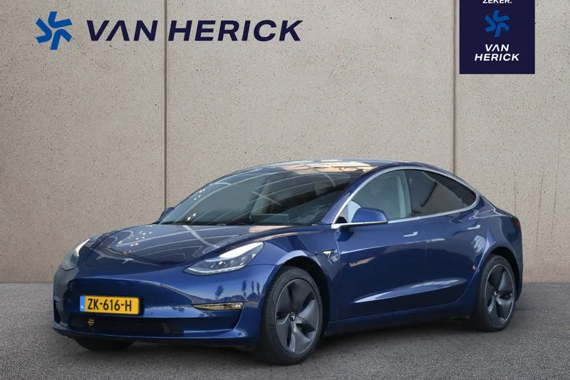 Tesla Model 3 (2019)