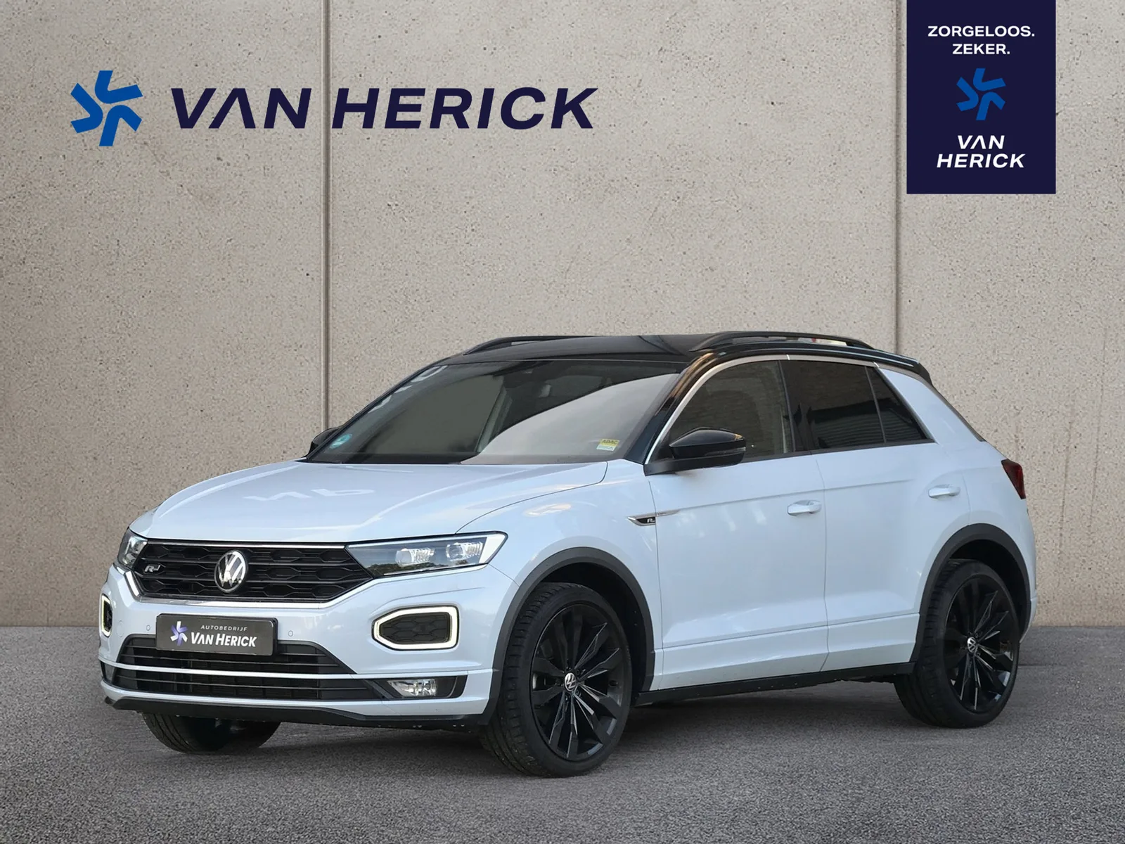 Volkswagen T-Roc (2022) — foto 1