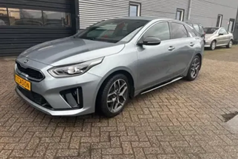 Kia ProCeed (2019)