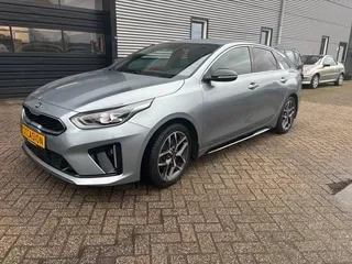 Kia ProCeed (2019) — foto 1