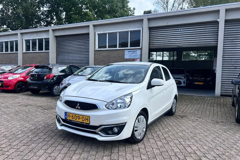 Mitsubishi Space Star (2020)