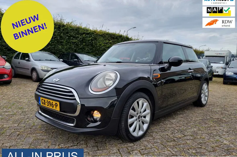 MINI Cooper (2015)