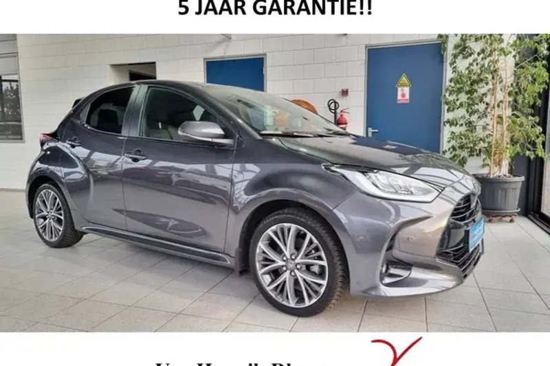 Toyota Yaris (2024)