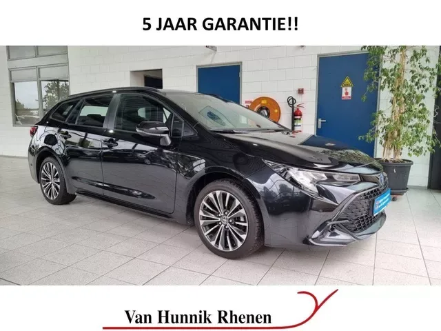 Toyota Corolla (2024) — foto 1