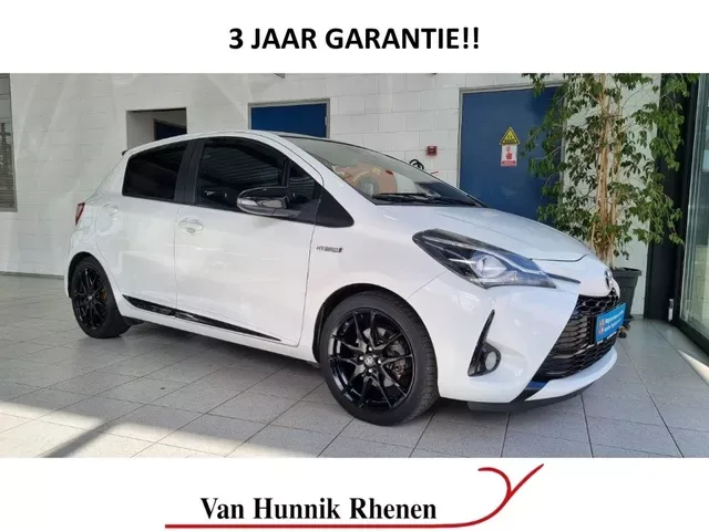 Toyota Yaris (2019) — foto 1