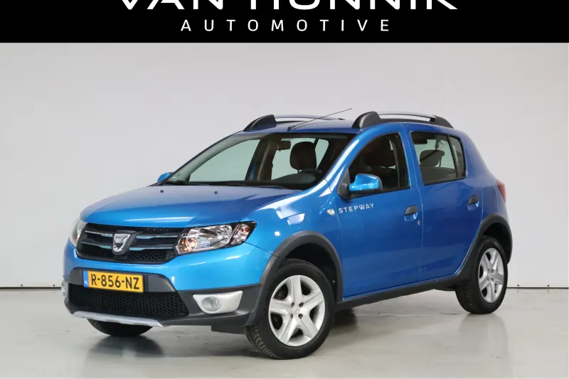 Dacia Sandero Stepway (2016)