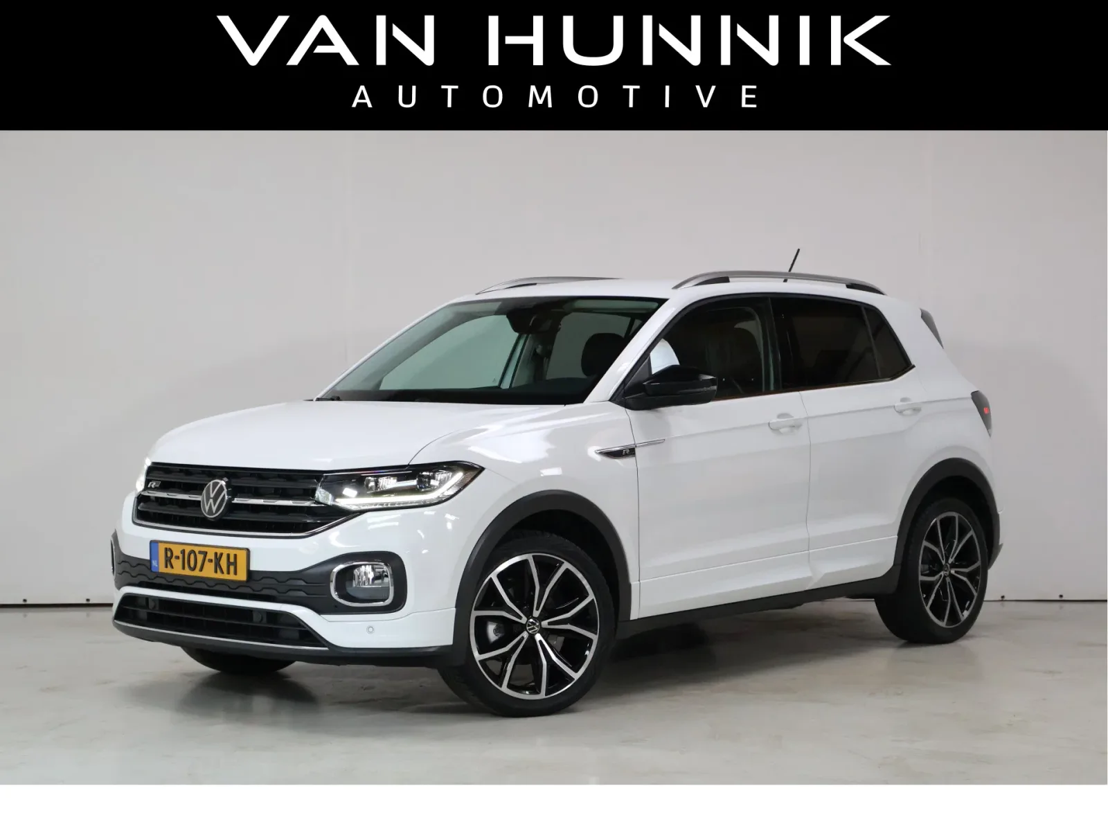 Volkswagen T-Cross (2022) — foto 1