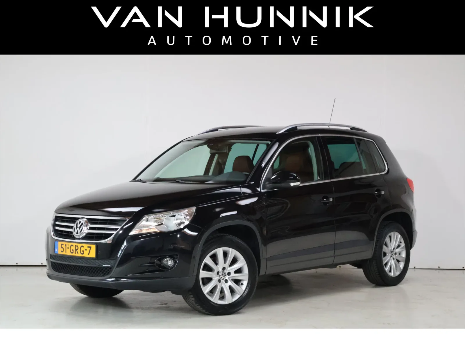 Volkswagen Tiguan (2008) — foto 1