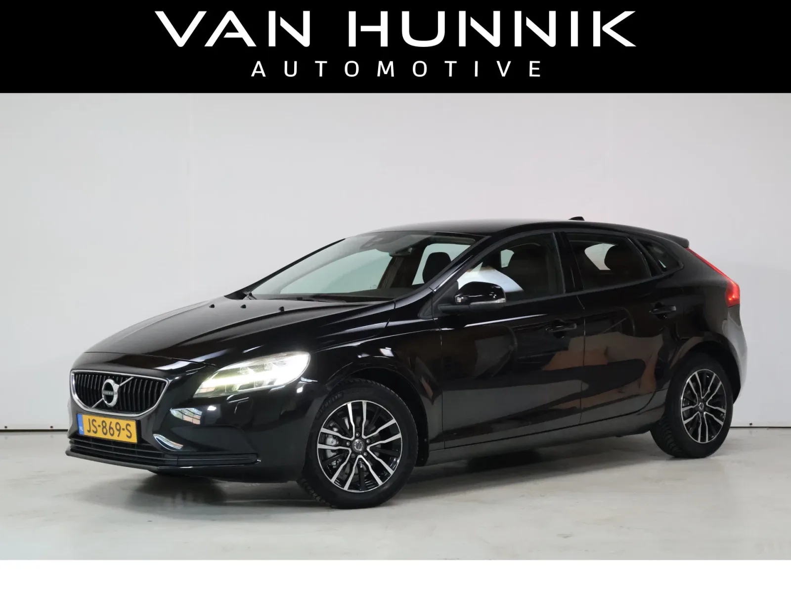 Volvo V40 (2016) — foto 1