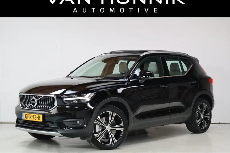 Volvo XC40 (2021)