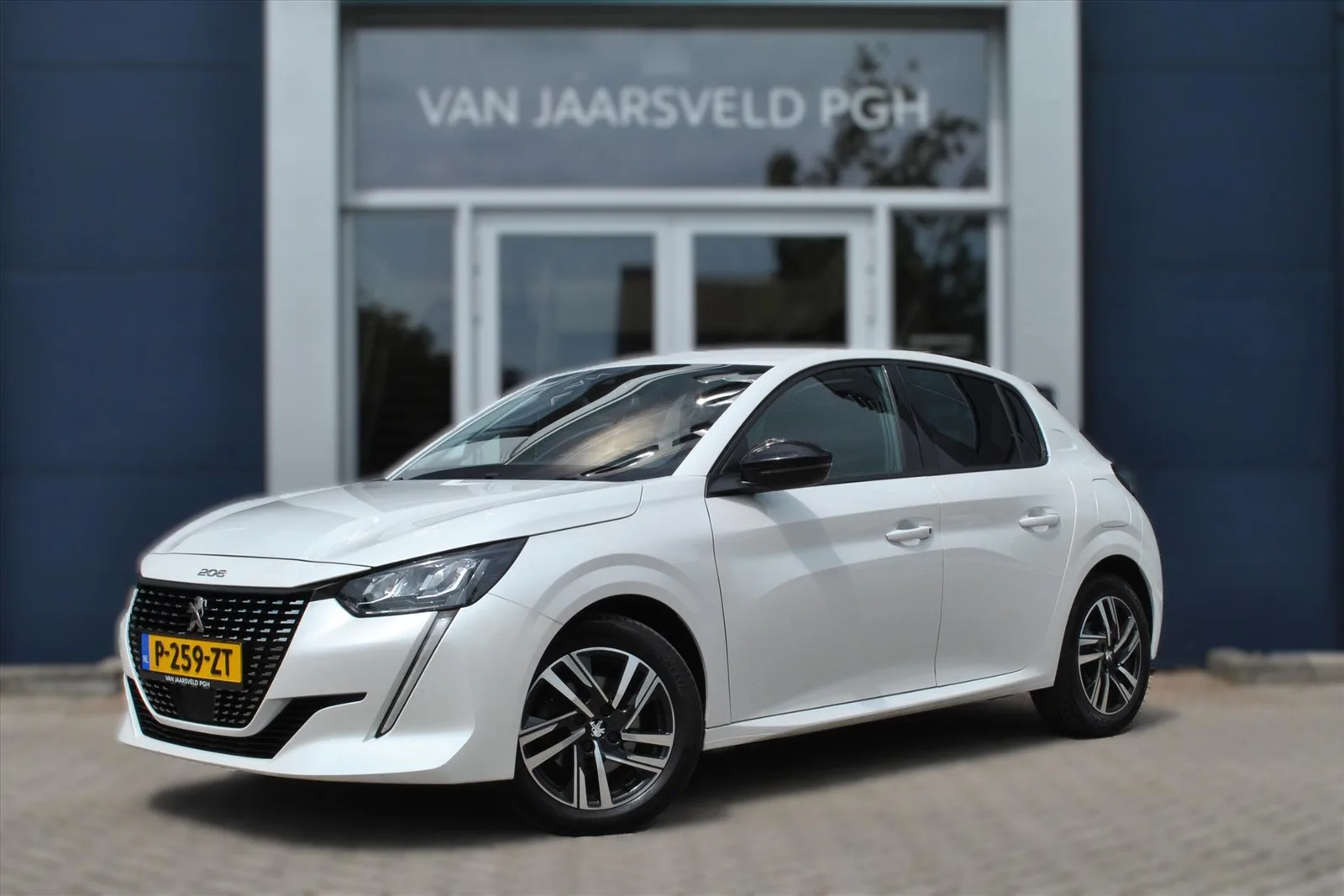 Peugeot 208 (2022) — foto 1