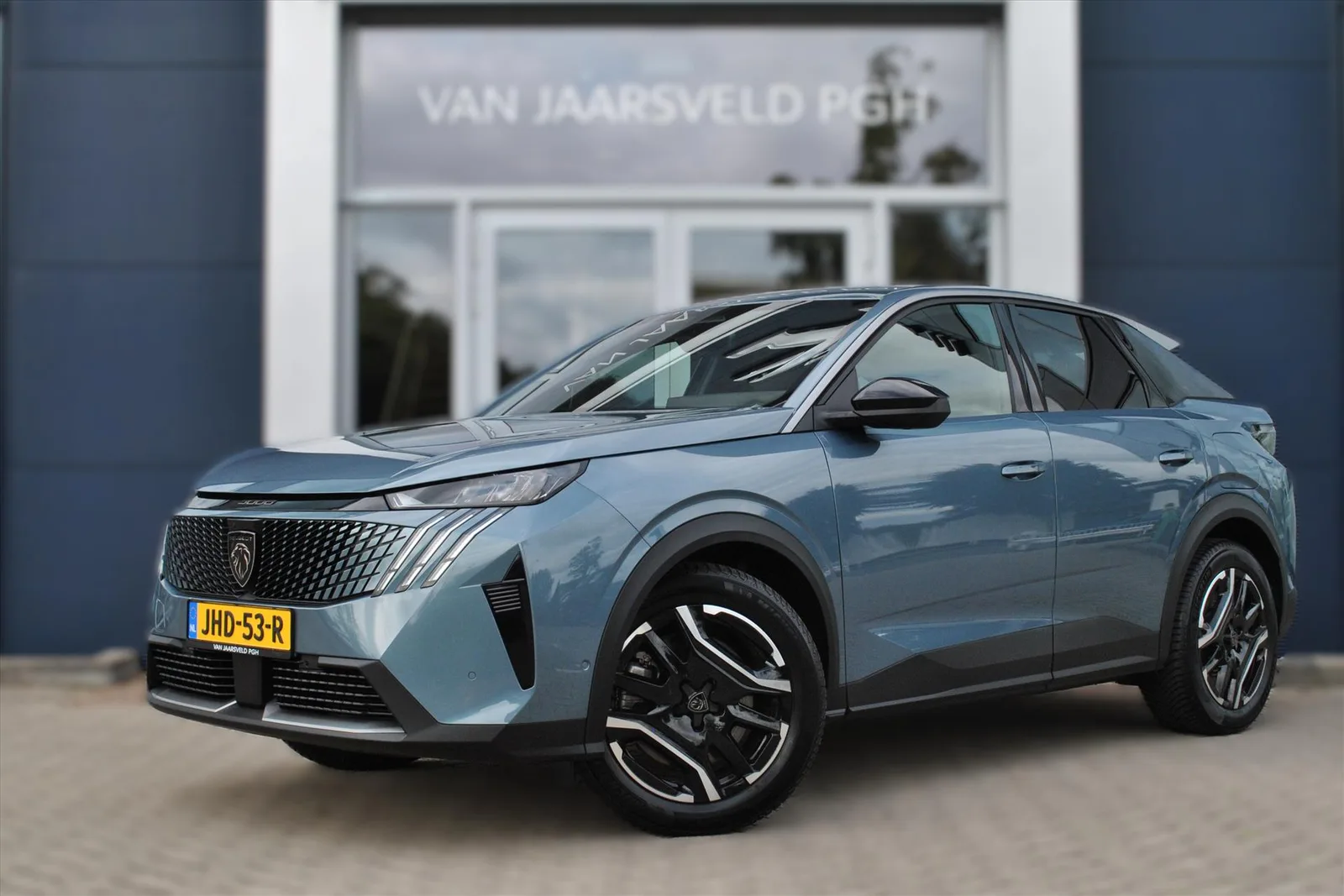 Peugeot e-3008 (2025) — foto 1