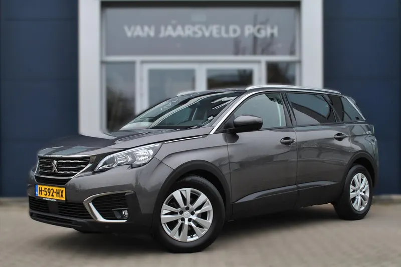 Peugeot 5008 (2020)