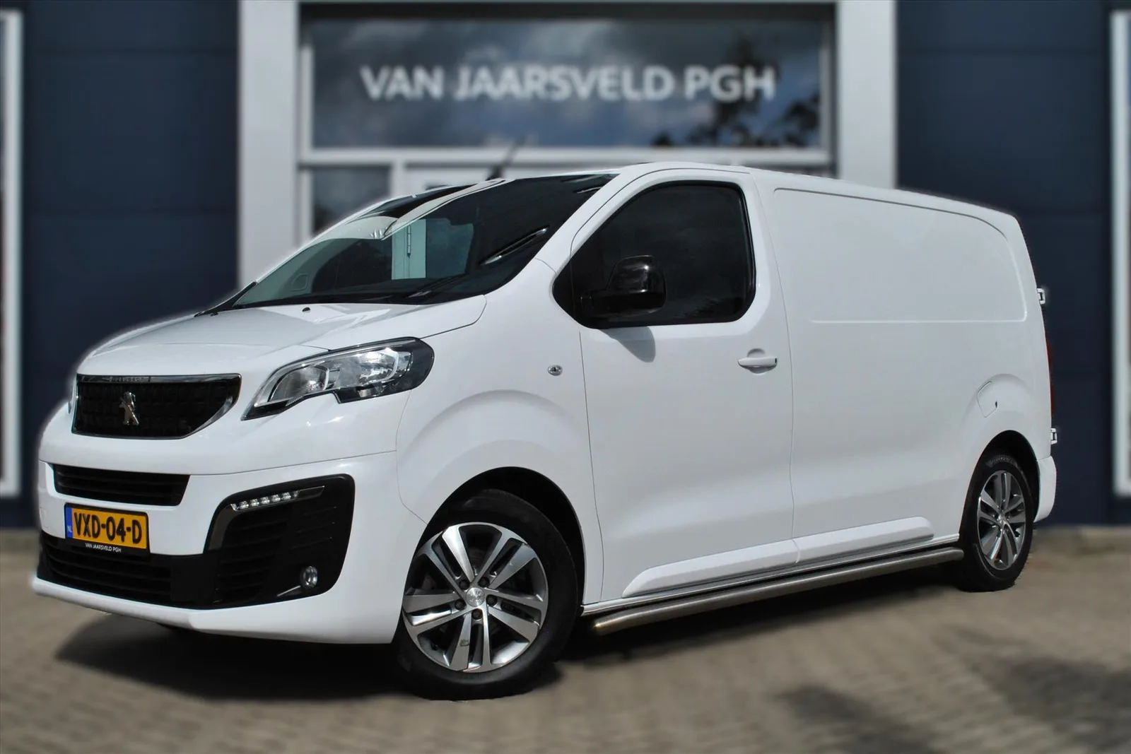 Peugeot Expert (2023) — foto 1