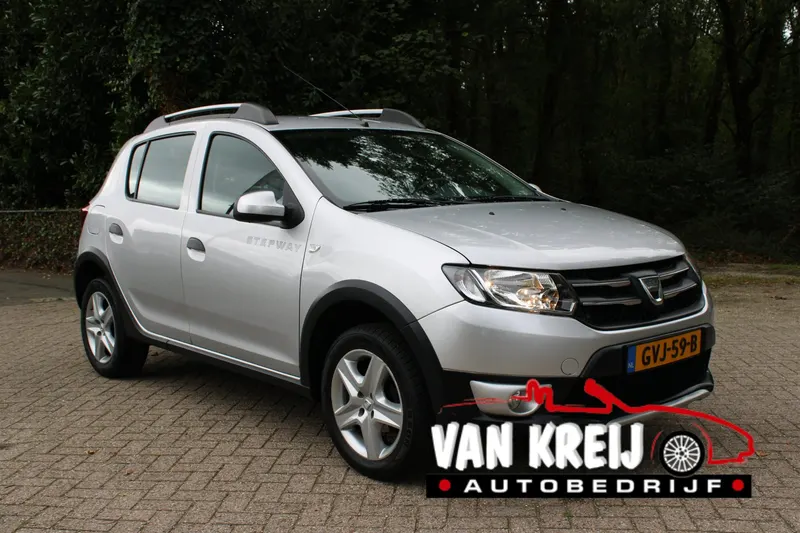Dacia Sandero (2015)