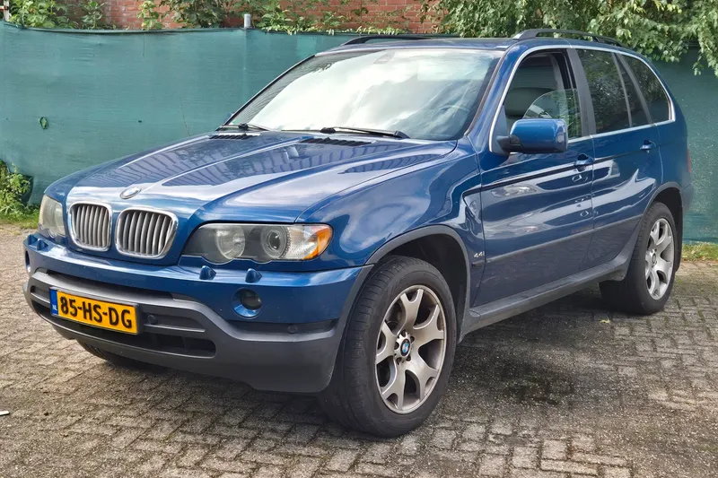 BMW X5 (2001)