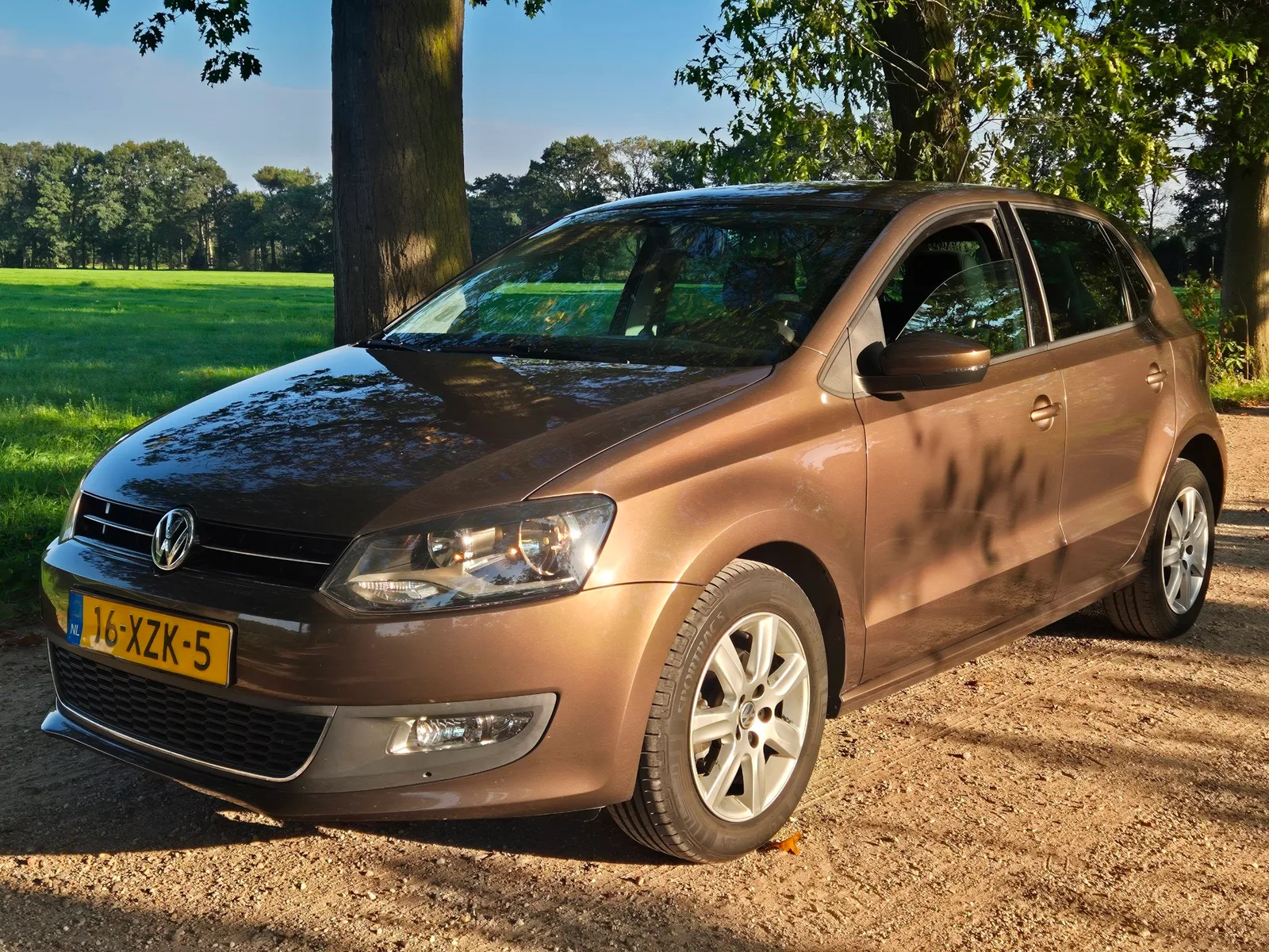 Volkswagen Polo (2012) — foto 1