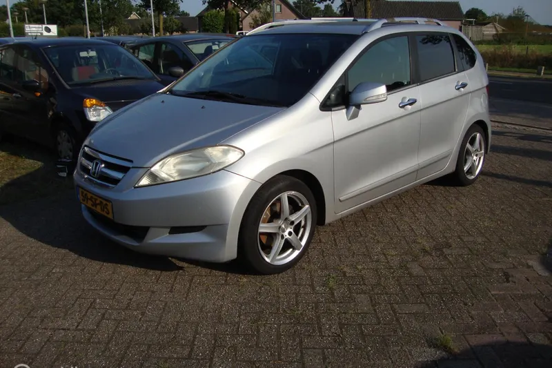 Honda FR-V (2005)