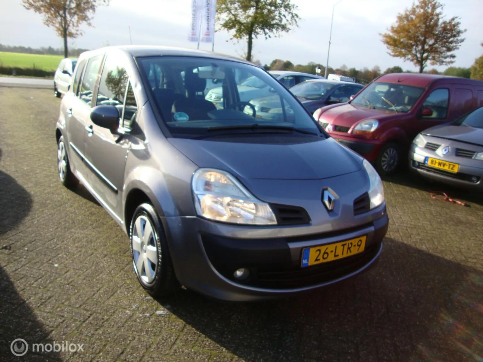 Renault Modus (2010) — foto 1