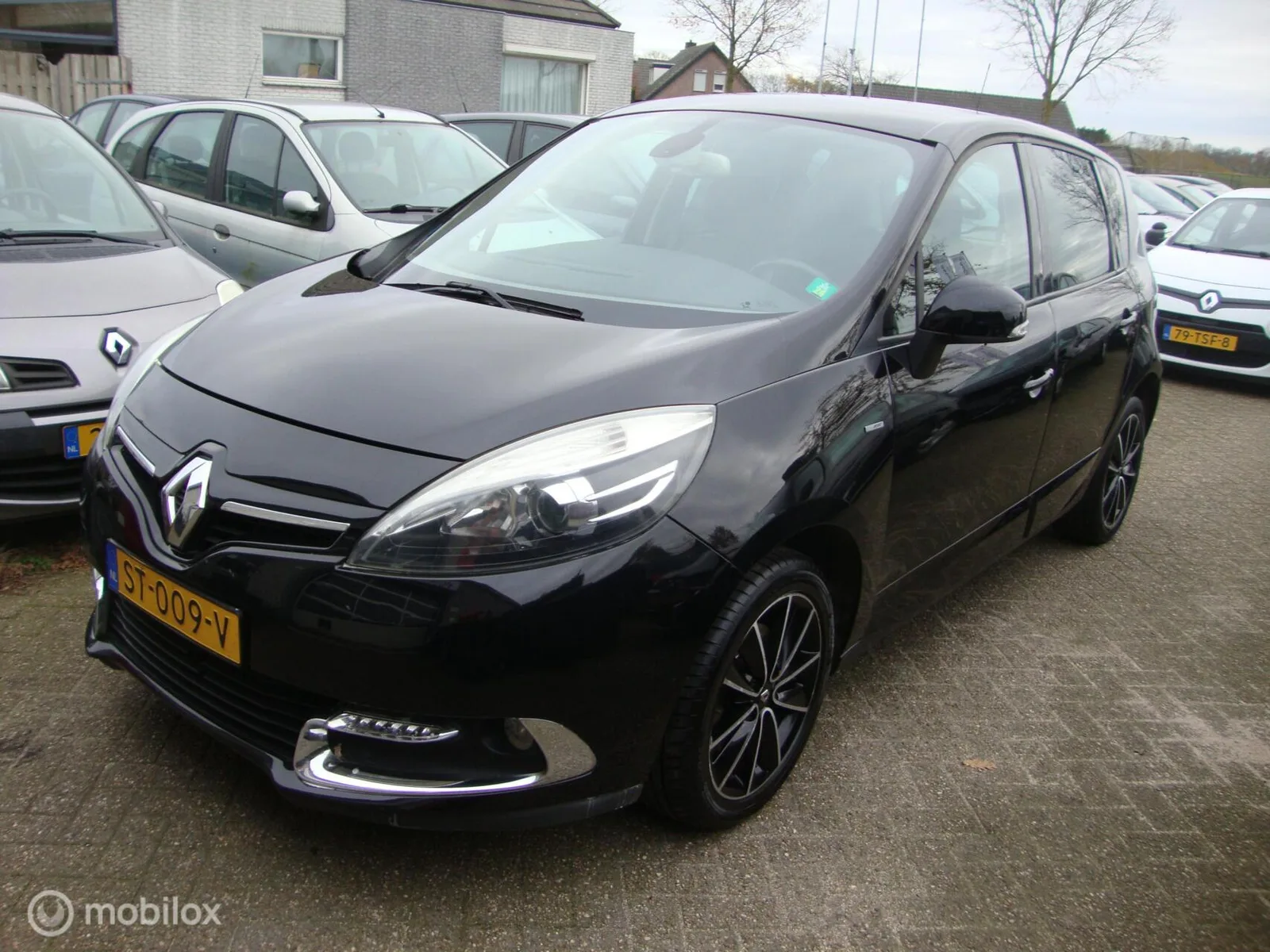 Renault Scénic (2013) — foto 1