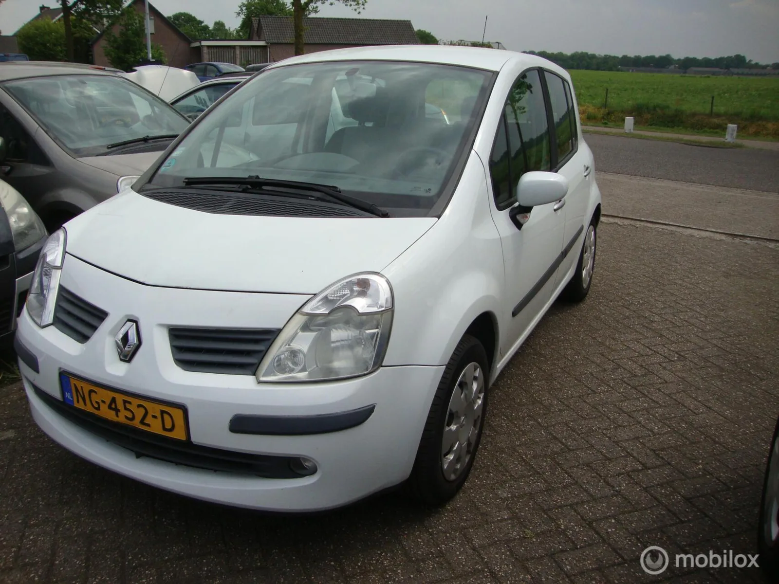 Renault Modus (2007) — foto 1