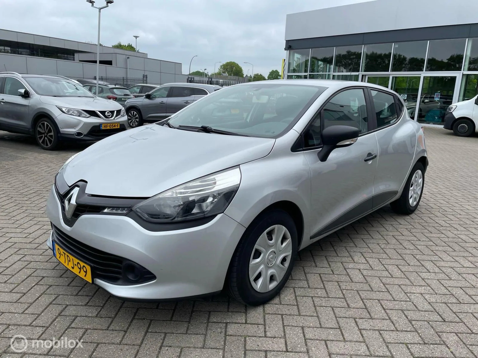 Renault Clio (2014) — foto 1