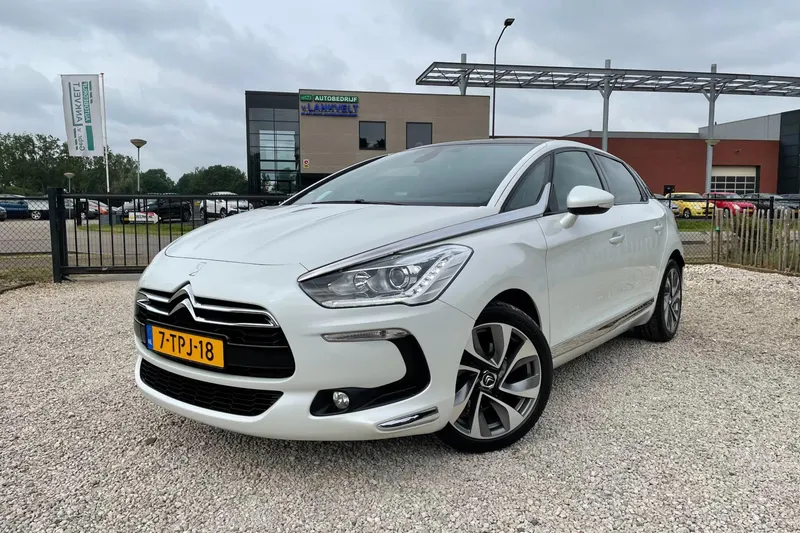Citroën DS5 (2012)