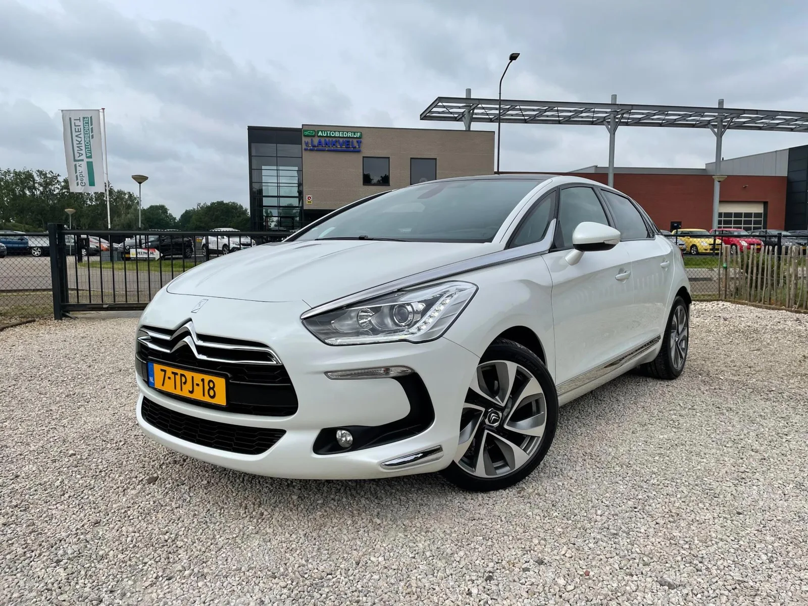 Citroën DS5 (2012) — foto 1