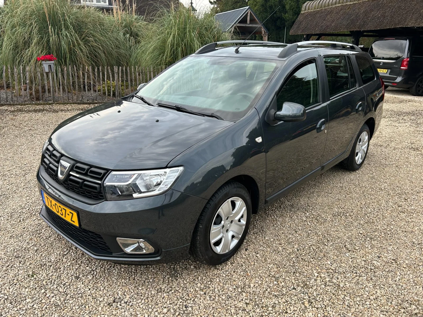 Dacia Logan (2017) — foto 1
