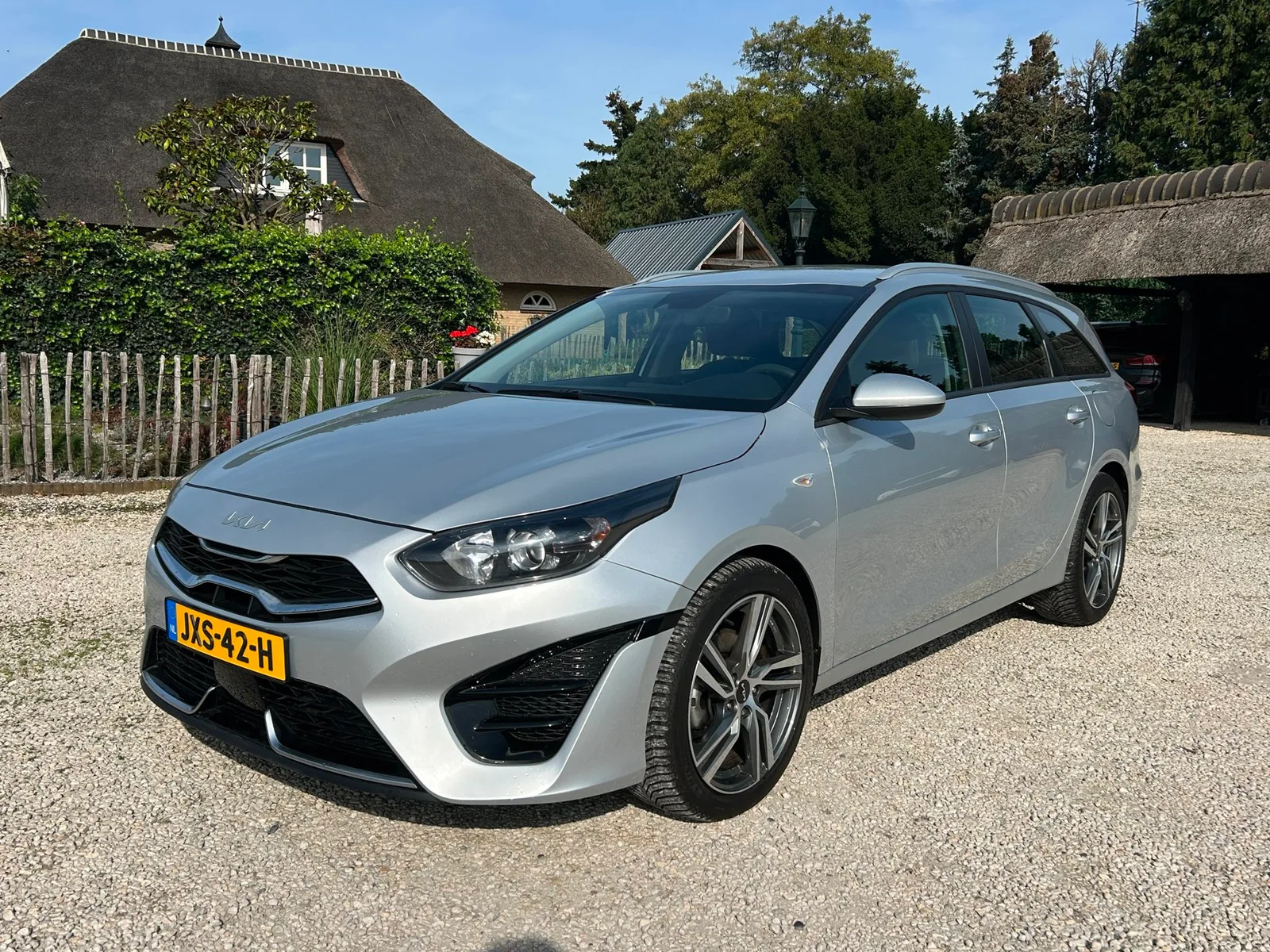 Kia Ceed (2024) — foto 1