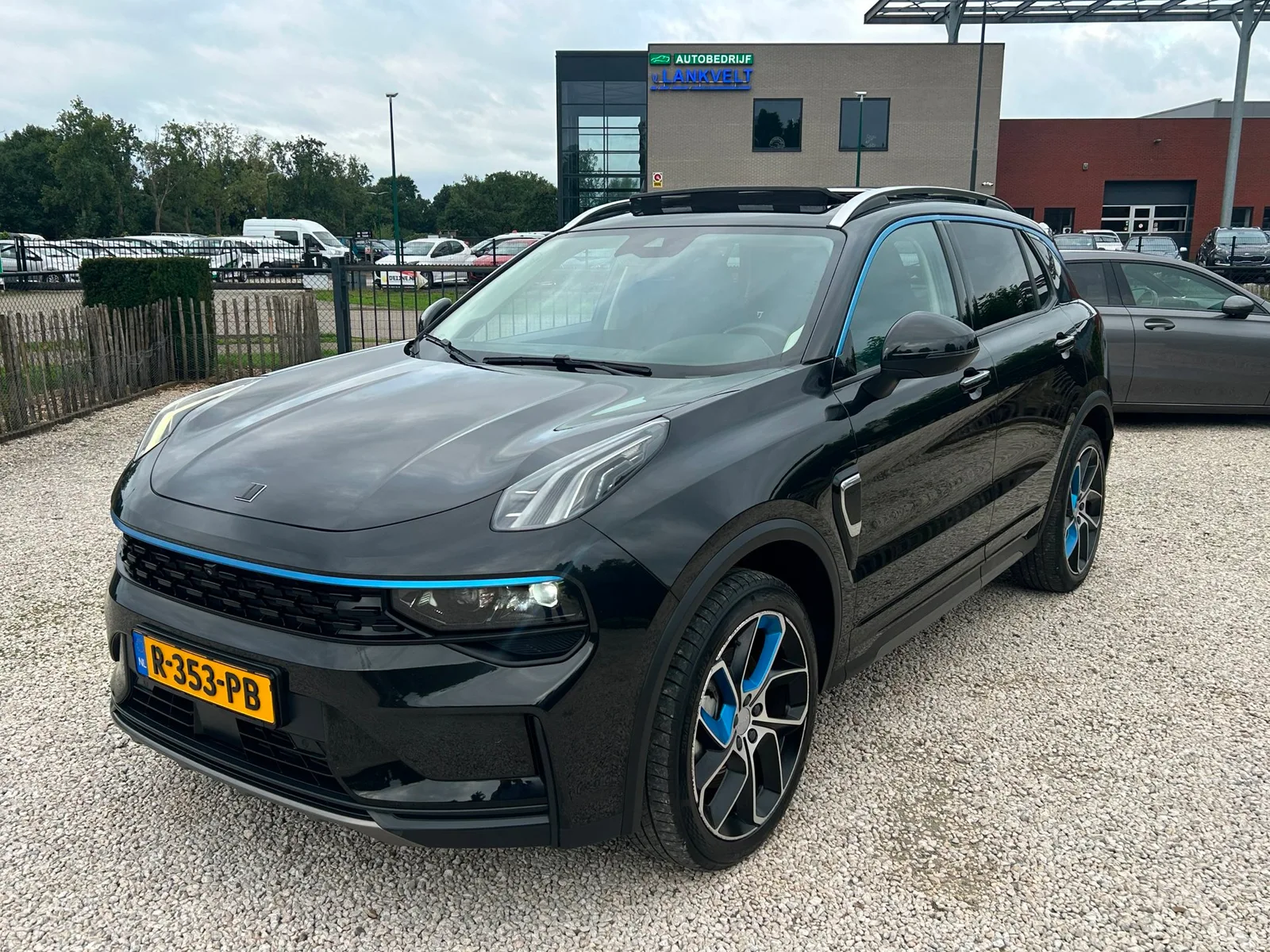 Lynk & Co 01 (2022) — foto 1