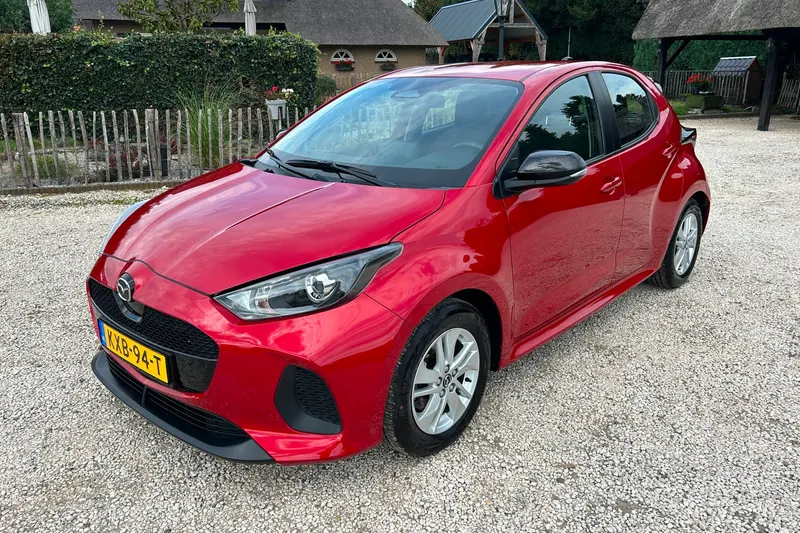 Mazda 2 Hybrid (2025)